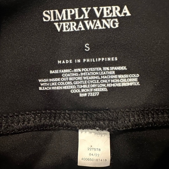 Simply Vera Vera Wang Faux Leather Black Leggings - Picture 3 of 3